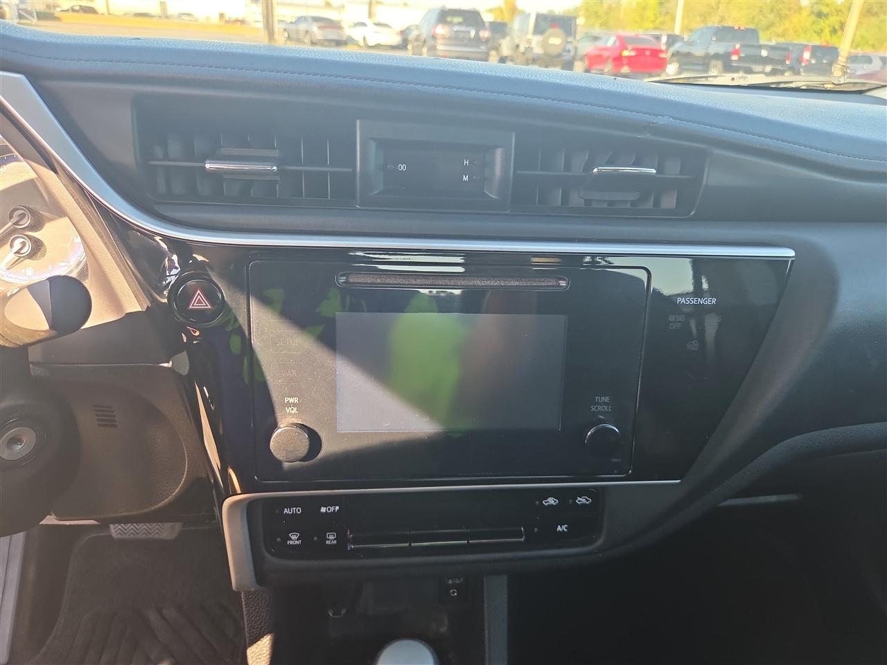 Toyota Corolla 50th Anniversary Special Edition CVT (Natl) 2017