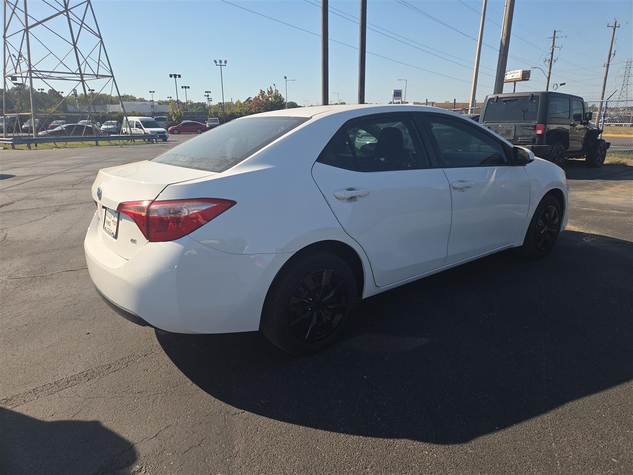 Toyota Corolla 50th Anniversary Special Edition CVT (Natl) 2017