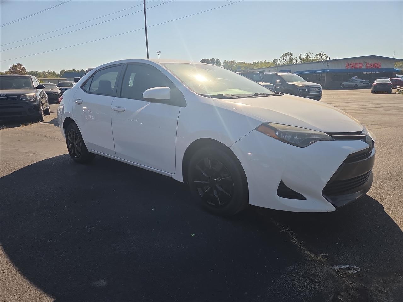 Toyota Corolla 50th Anniversary Special Edition CVT (Natl) 2017