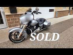 2016 Harley-Davidson FLHXS 