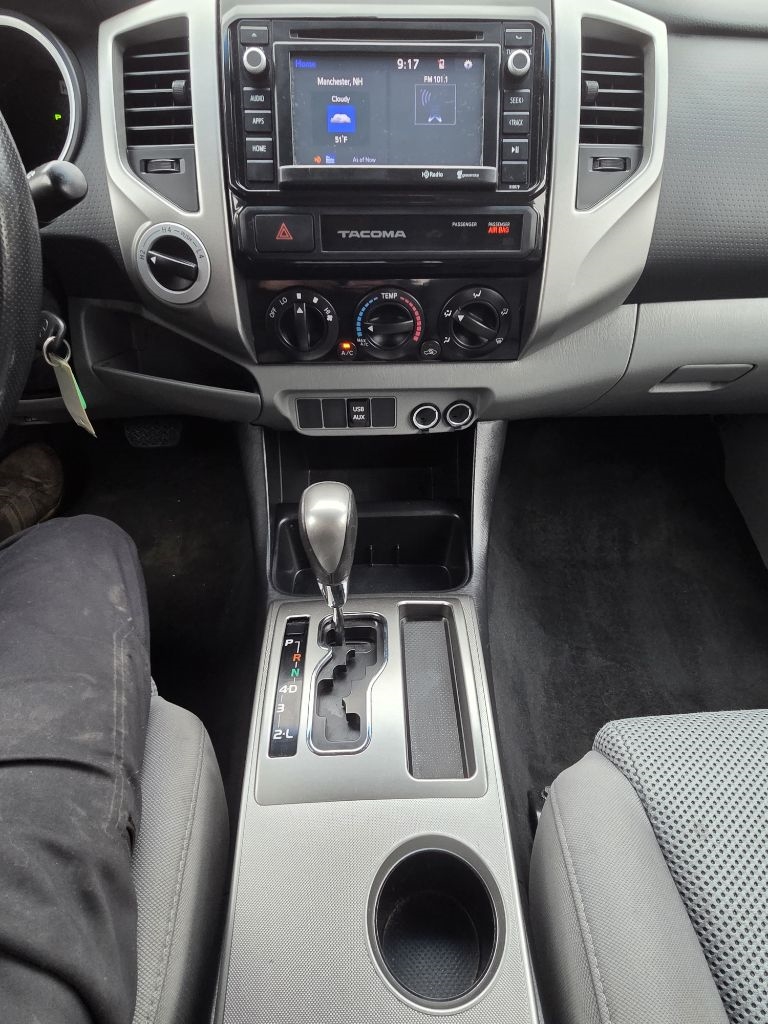 Toyota Tacoma Double Cab Long Bed V6 5AT 4WD 2015 Toyota Tacoma Double Cab Long Bed V6 5AT 4WD 2015