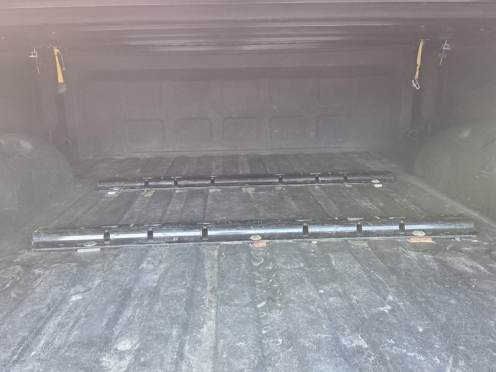 RAM 2500 Tradesman Crew Cab SWB 4WD 2015