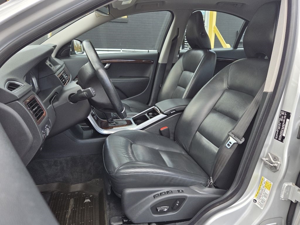 Volvo S80 3.0 Platinum 4WD 2015 Volvo S80 3.0 Platinum 4WD 2015