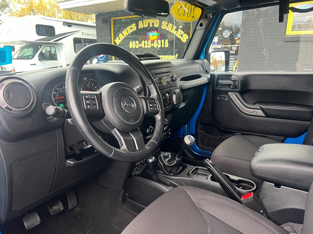 Jeep Wrangler Unlimited Sport 4WD 2015 Jeep Wrangler Unlimited Sport 4WD 2015