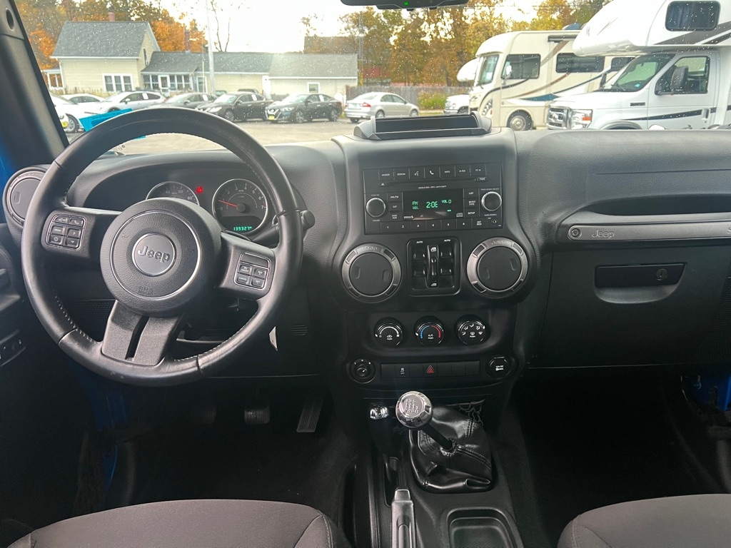 Jeep Wrangler Unlimited Sport 4WD 2015 Jeep Wrangler Unlimited Sport 4WD 2015