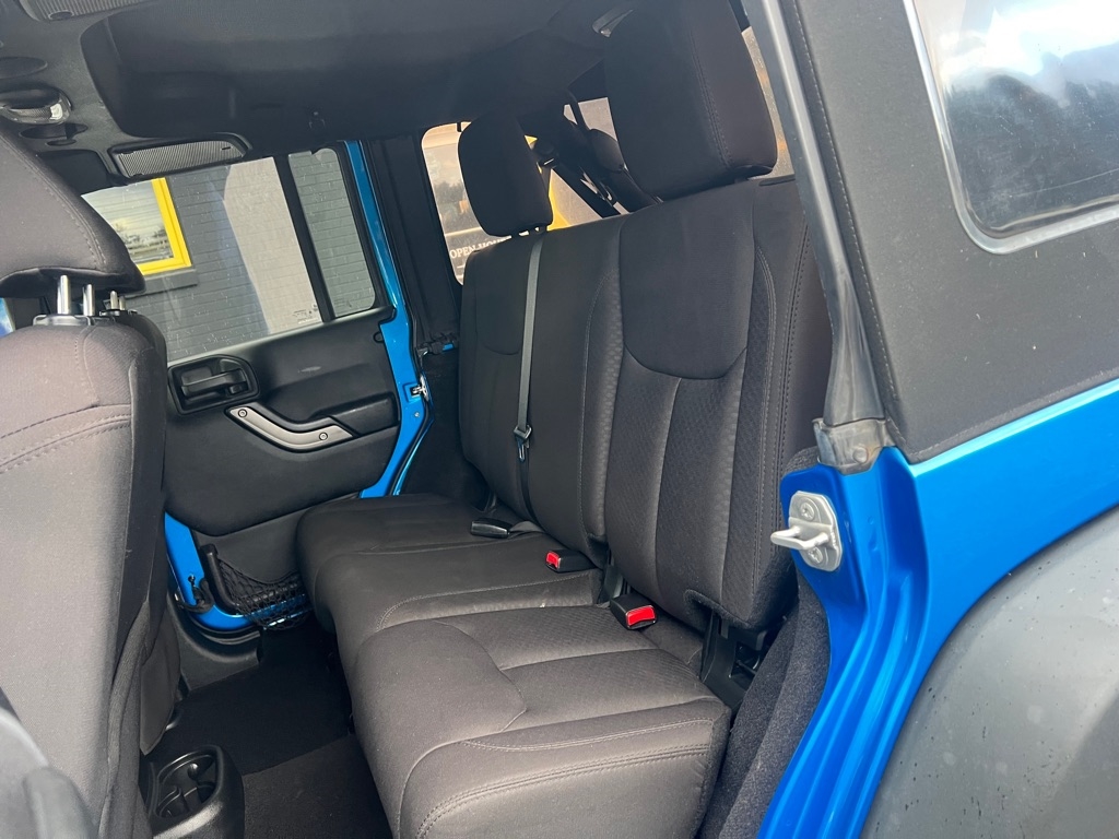 Jeep Wrangler Unlimited Sport 4WD 2015 Jeep Wrangler Unlimited Sport 4WD 2015