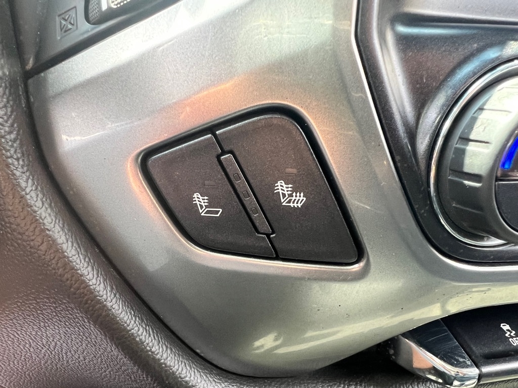 Chevrolet Silverado 1500 LT Crew Cab 4WD 2015