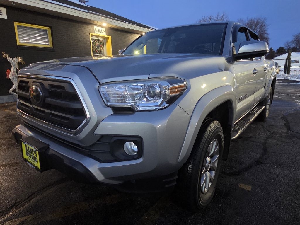 Toyota Tacoma SR5 Double Cab Long Bed V6 6AT 4WD 2019