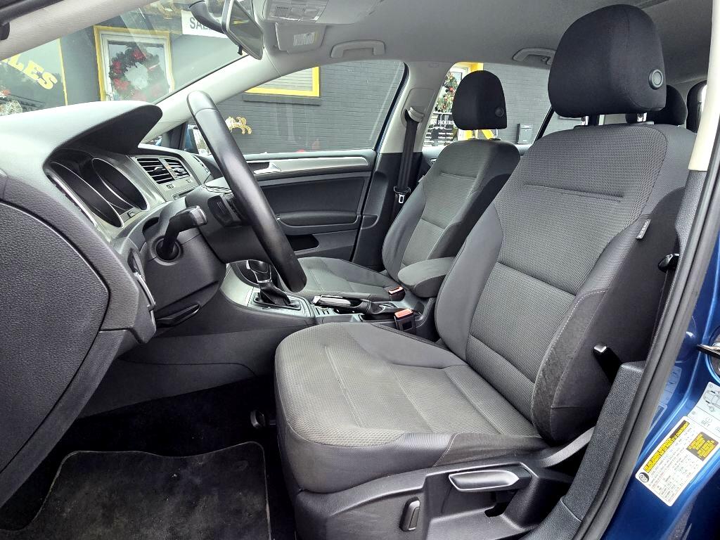 Volkswagen Golf TSI SE 6A 2016