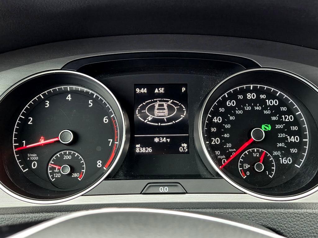 Volkswagen Golf TSI SE 6A 2016