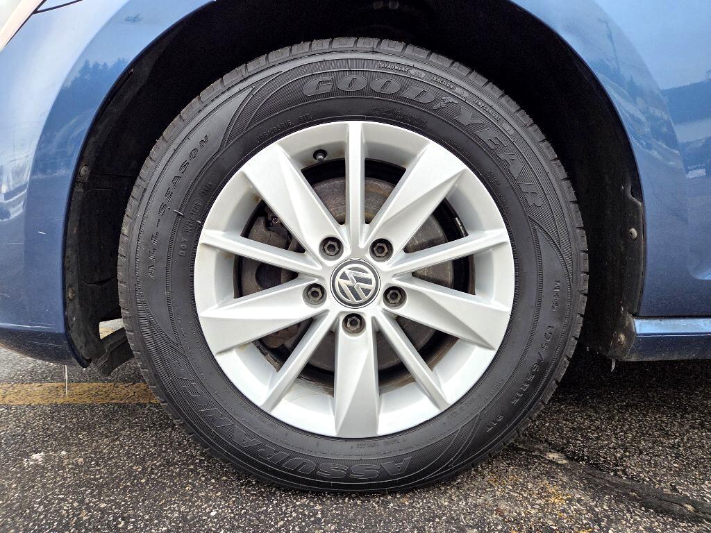 Volkswagen Golf TSI SE 6A 2016