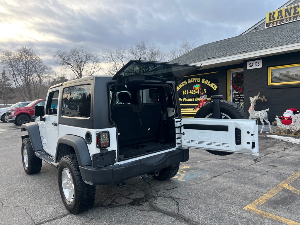 Jeep Wrangler Sport 4WD 2016