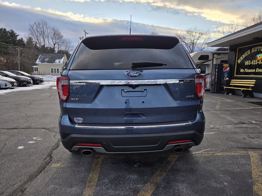 Ford Explorer XLT 4WD 2018