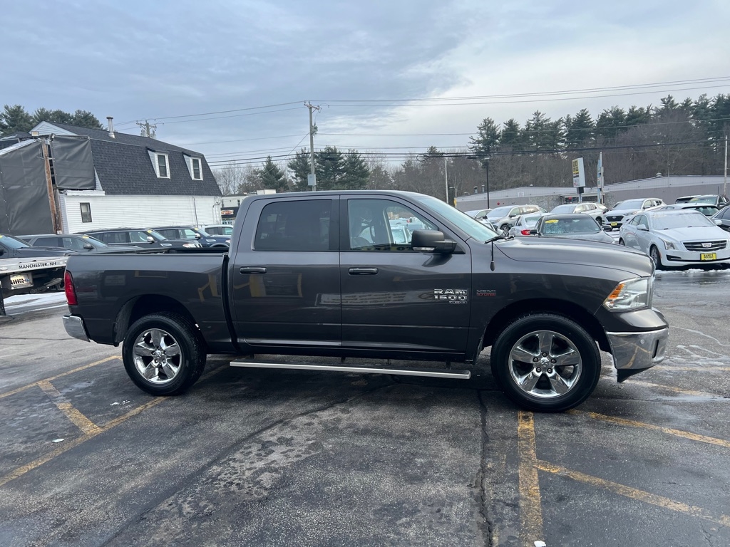 RAM 1500 Classic Tradesman Crew Cab SWB 4WD 2019