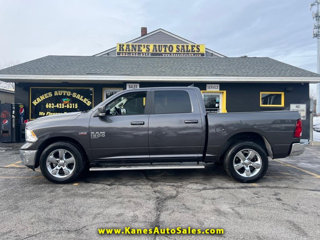 RAM 1500 Classic Tradesman Crew Cab SWB 4WD 2019