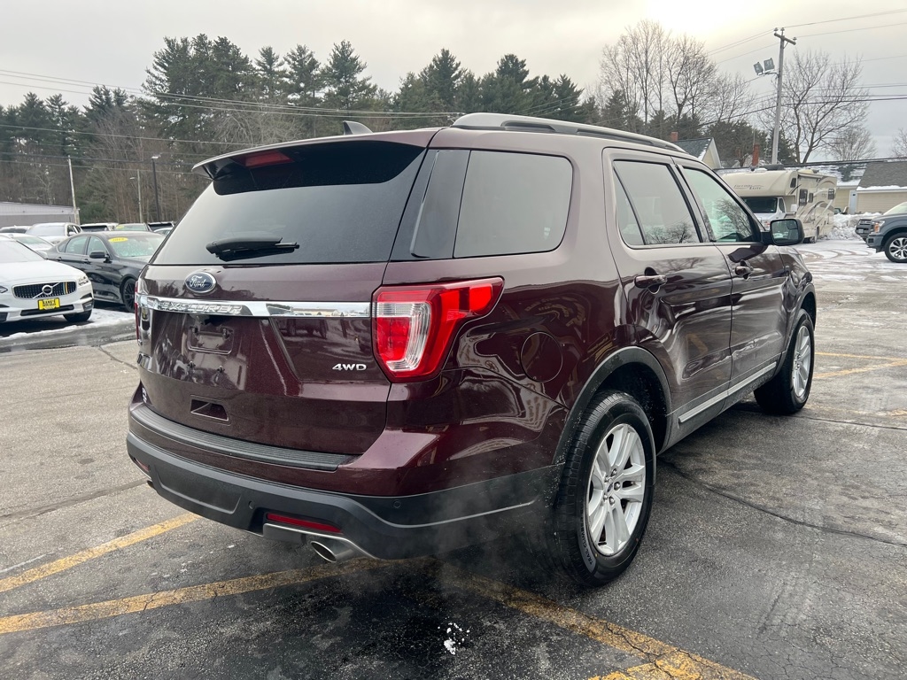 Ford Explorer XLT 4WD 2018