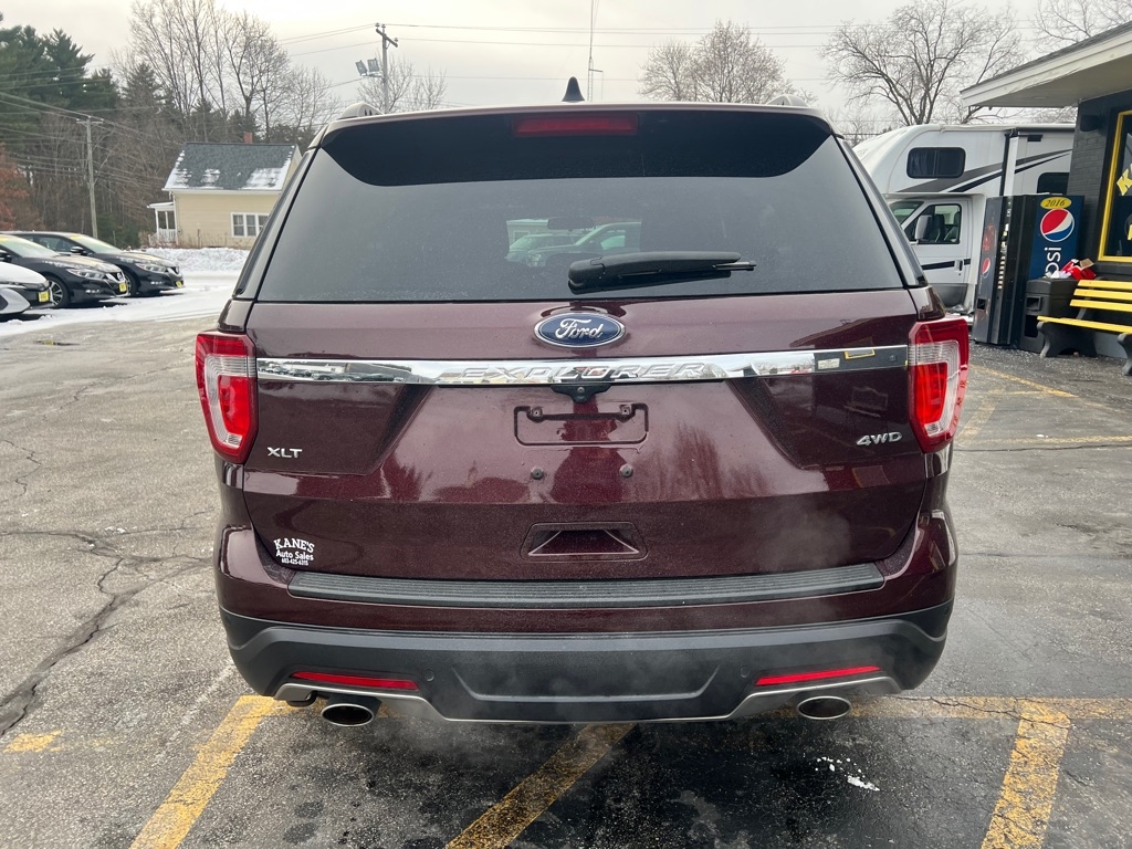 Ford Explorer XLT 4WD 2018