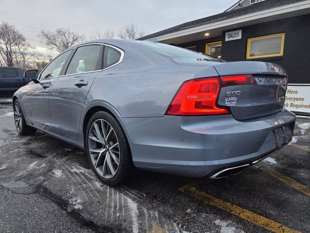 Volvo S90 T6 Momentum AWD 2017