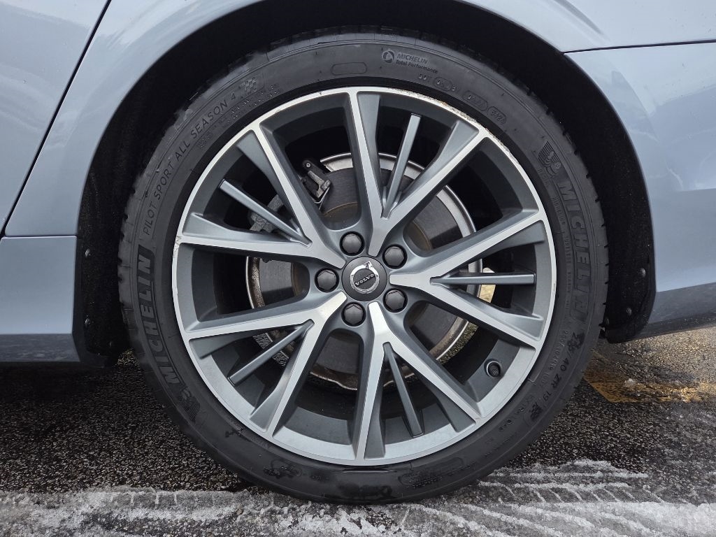 Volvo S90 T6 Momentum AWD 2017