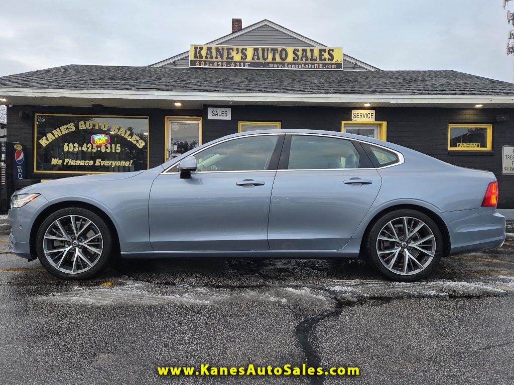 Volvo S90 T6 Momentum AWD 2017