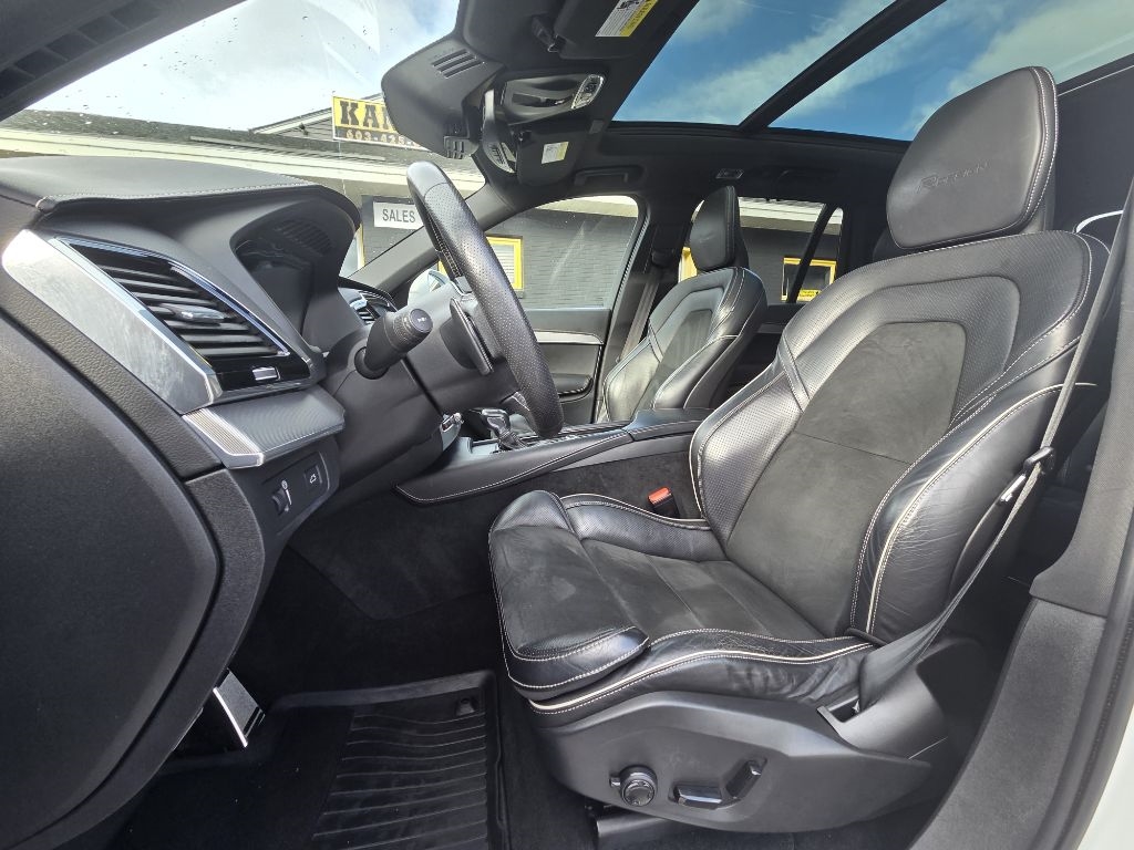 Volvo XC90 T5 R-Design 2019