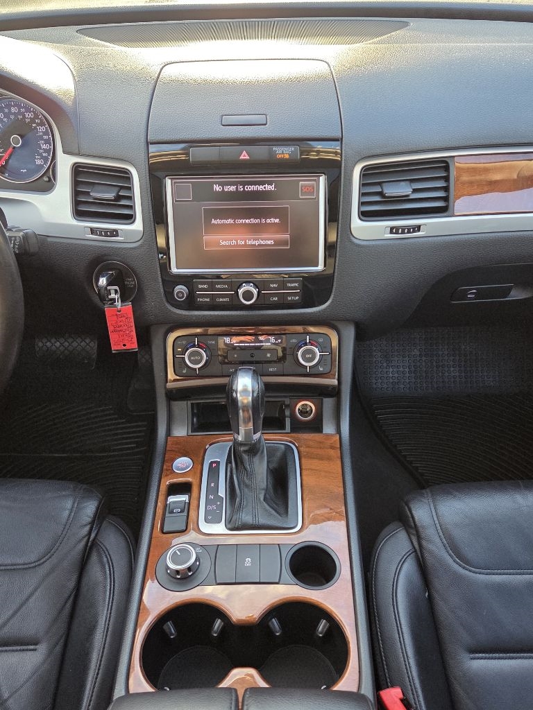 Volkswagen Touareg VR6 Lux 2014