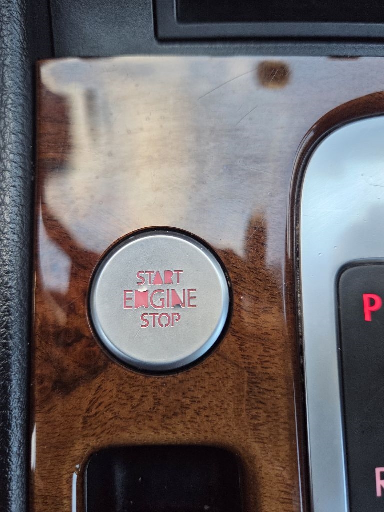 Volkswagen Touareg VR6 Lux 2014