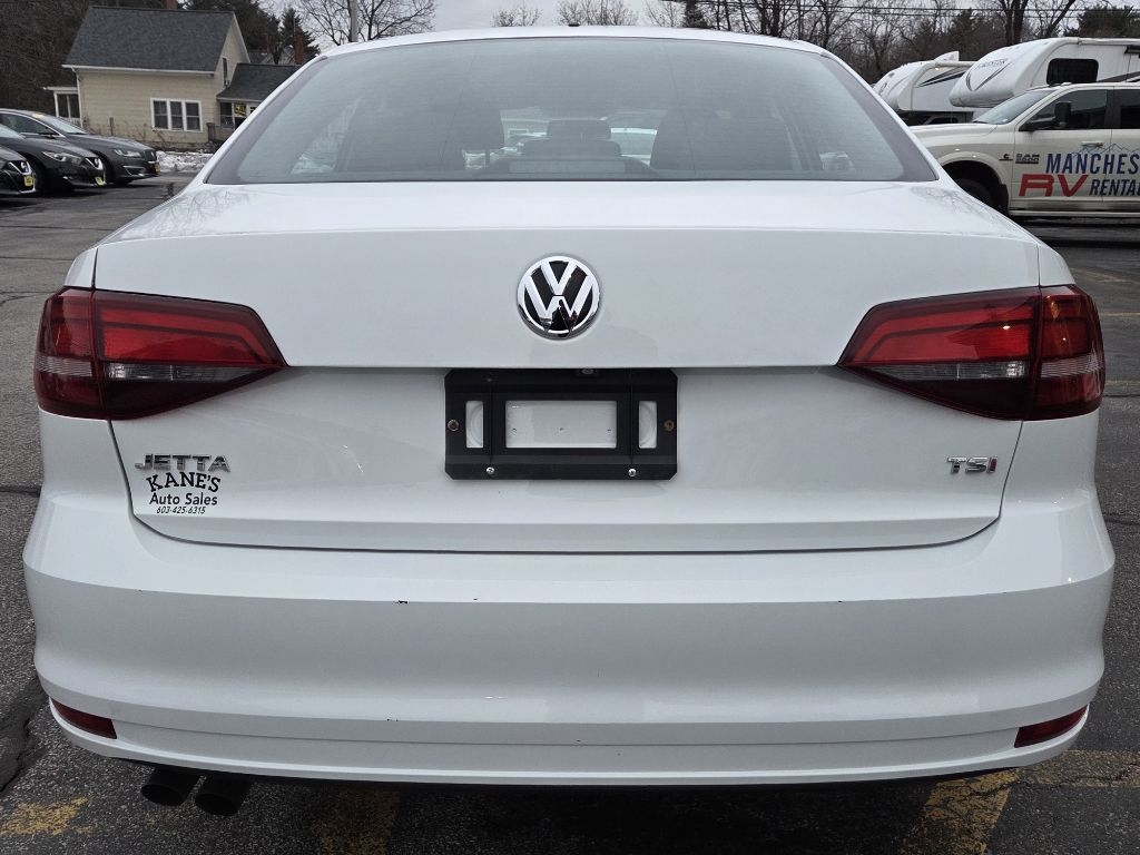 Volkswagen Jetta 1.4T S 6A 2017