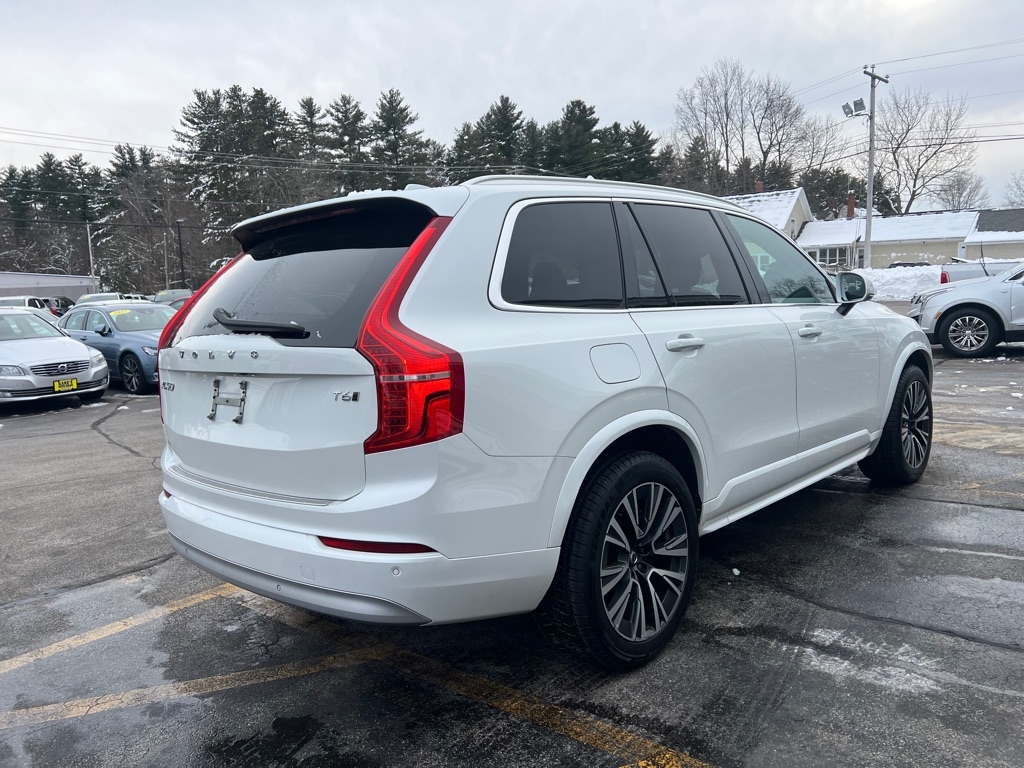 Volvo XC90 T6 Momentum AWD 2022