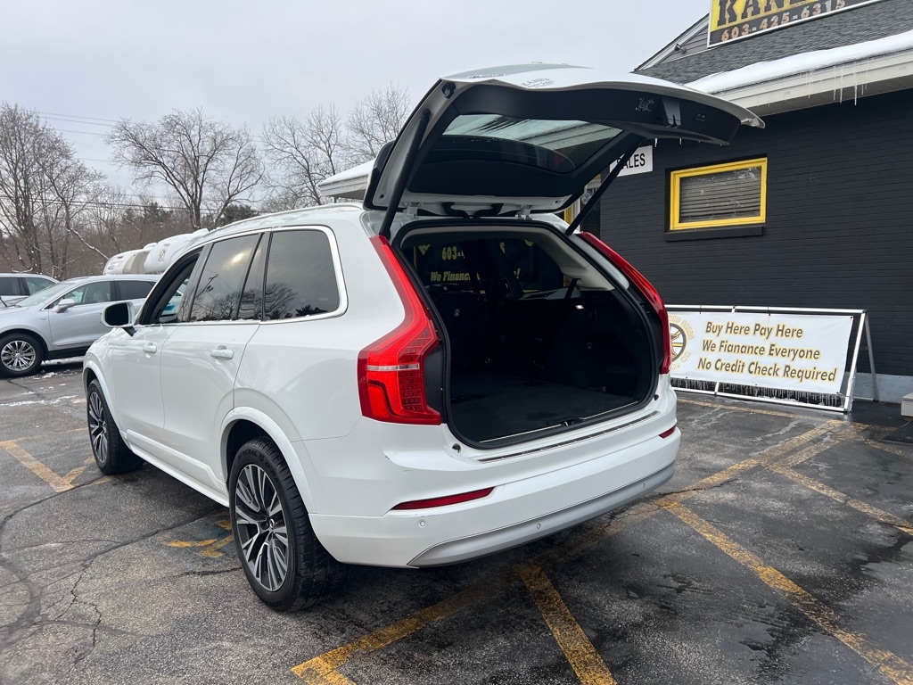 Volvo XC90 T6 Momentum AWD 2022