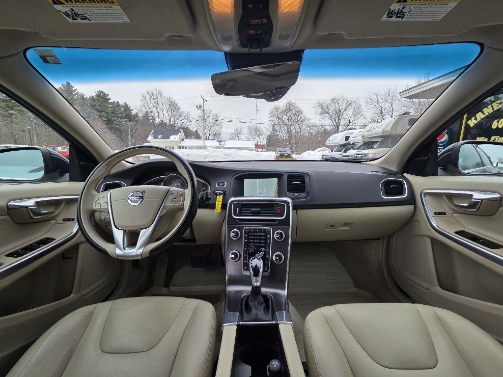 Volvo V60 T5 Drive-E Premier FWD 2016