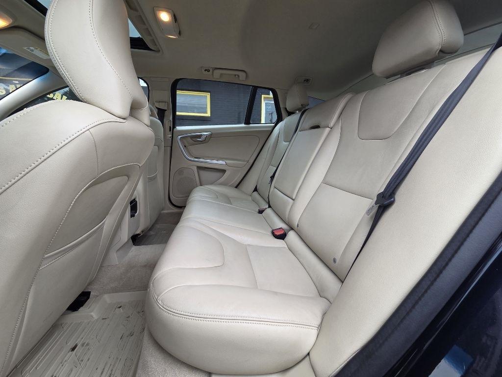 Volvo V60 T5 Drive-E Premier FWD 2016