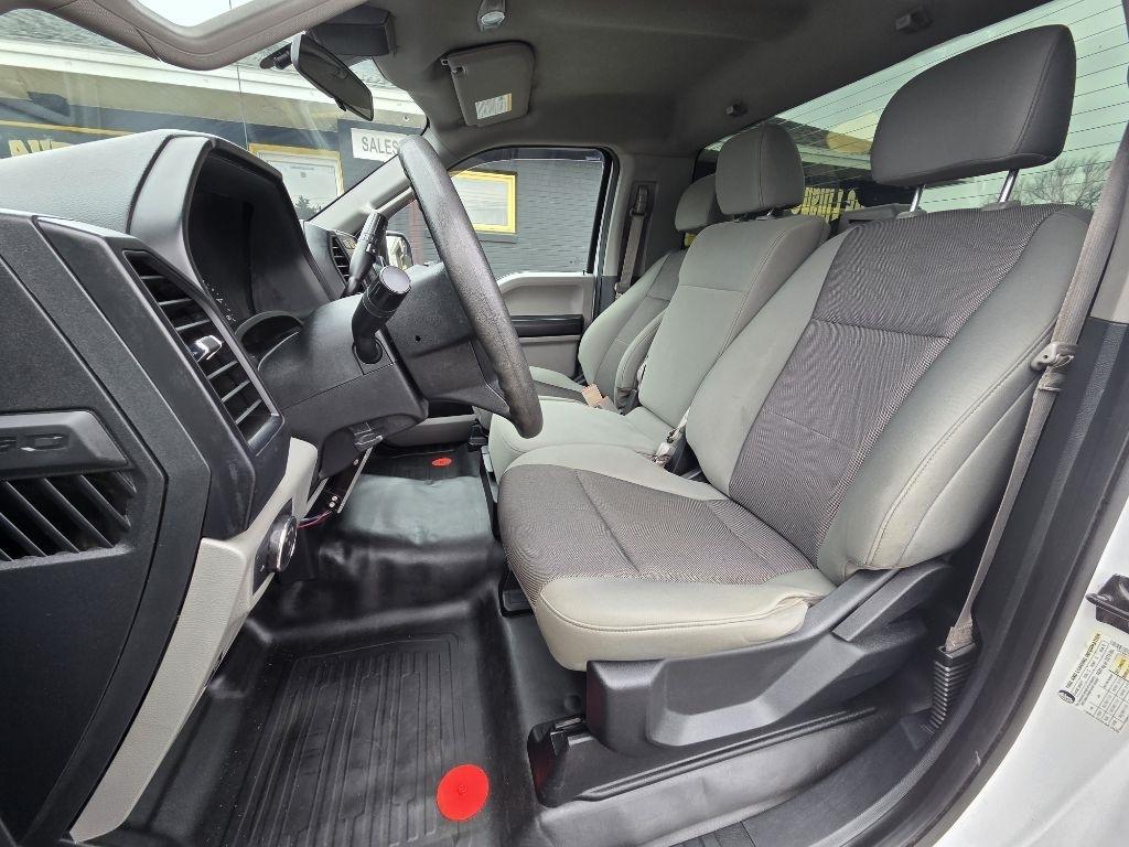 Ford F-150 XL 8 ft. 4WD 2020