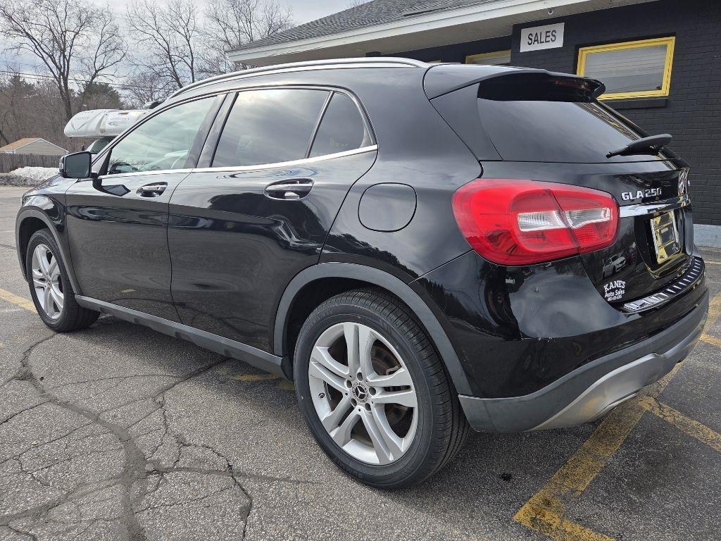 Mercedes-Benz GLA-Class GLA250 4MATIC 2020