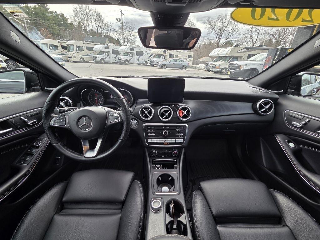 Mercedes-Benz GLA-Class GLA250 4MATIC 2020