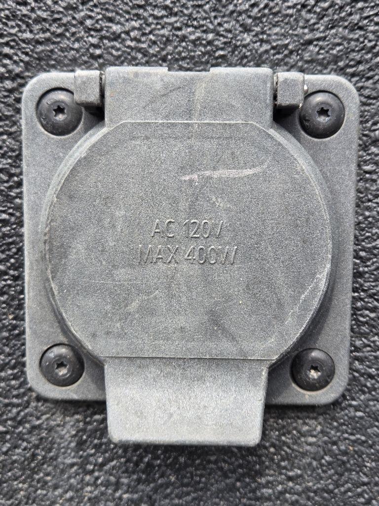 GMC Sierra 1500 Elevation Double Cab 4WD 2021