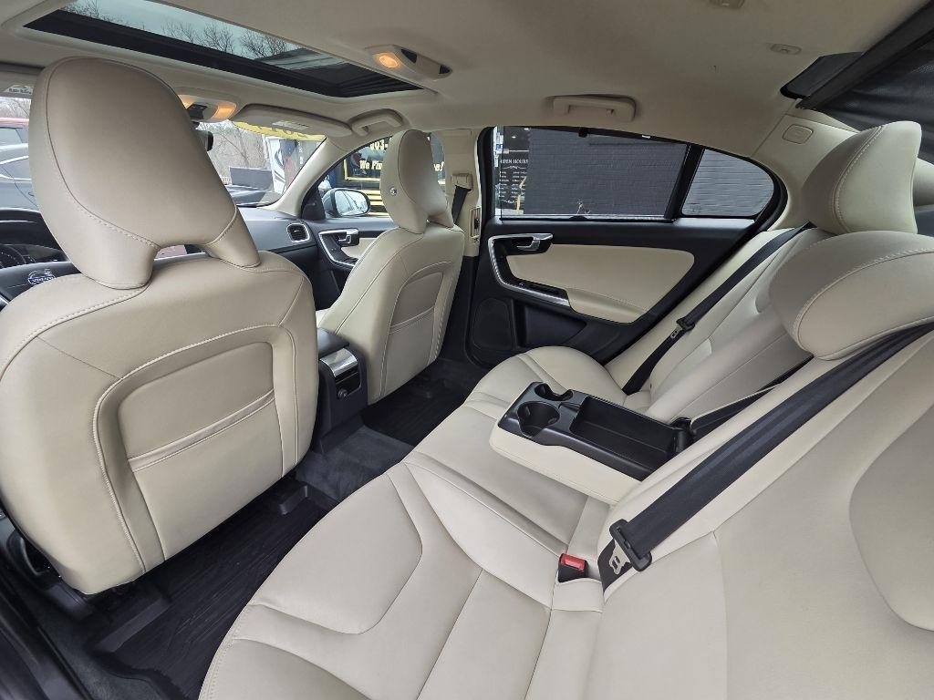 Volvo S60 T5 Inscription AWD 2017