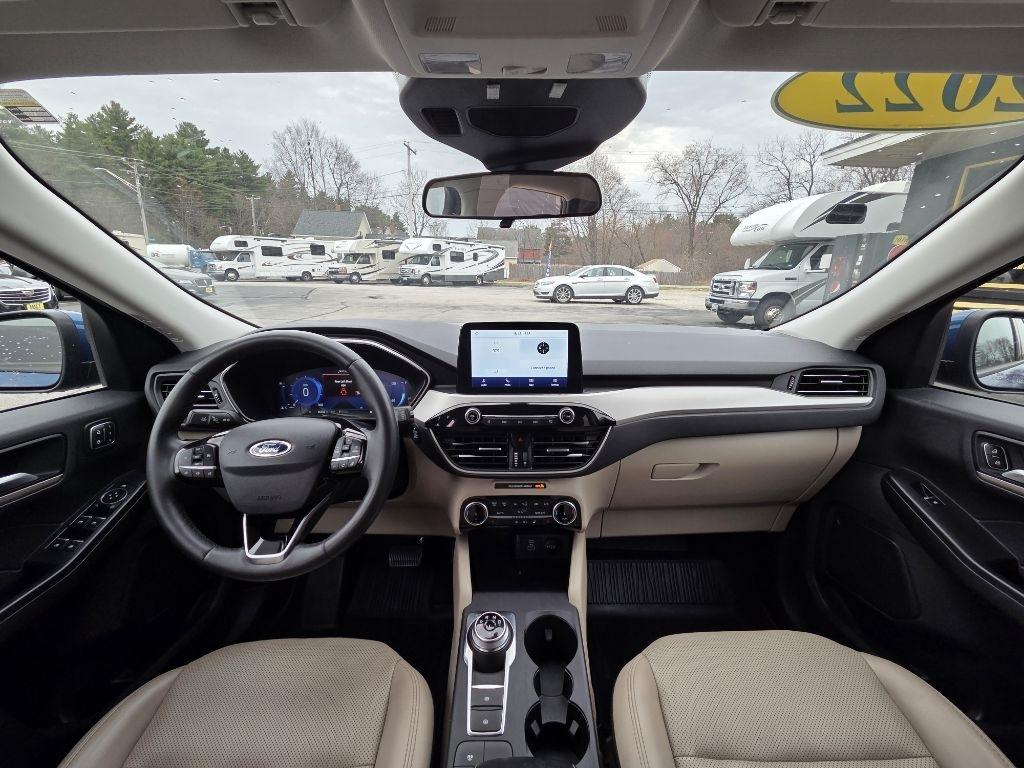 Ford Escape Hybrid SEL AWD 2022