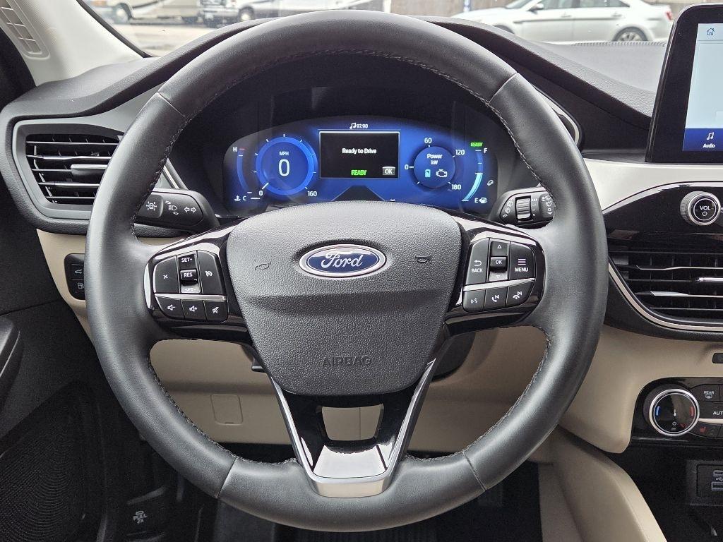 Ford Escape Hybrid SEL AWD 2022