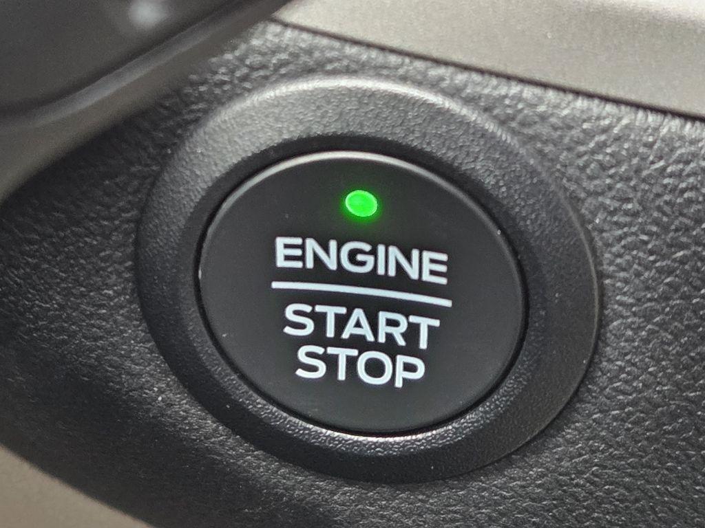 Ford Escape Hybrid SEL AWD 2022