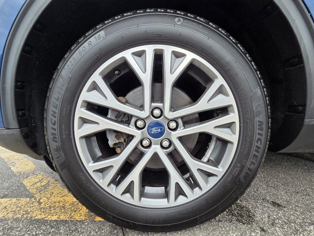 Ford Escape Hybrid SEL AWD 2022