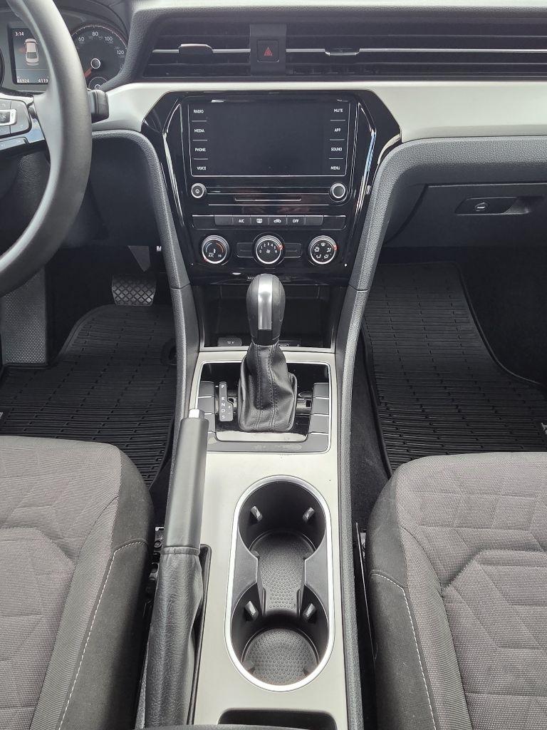 Volkswagen Passat S 2021