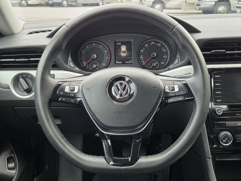 Volkswagen Passat S 2021