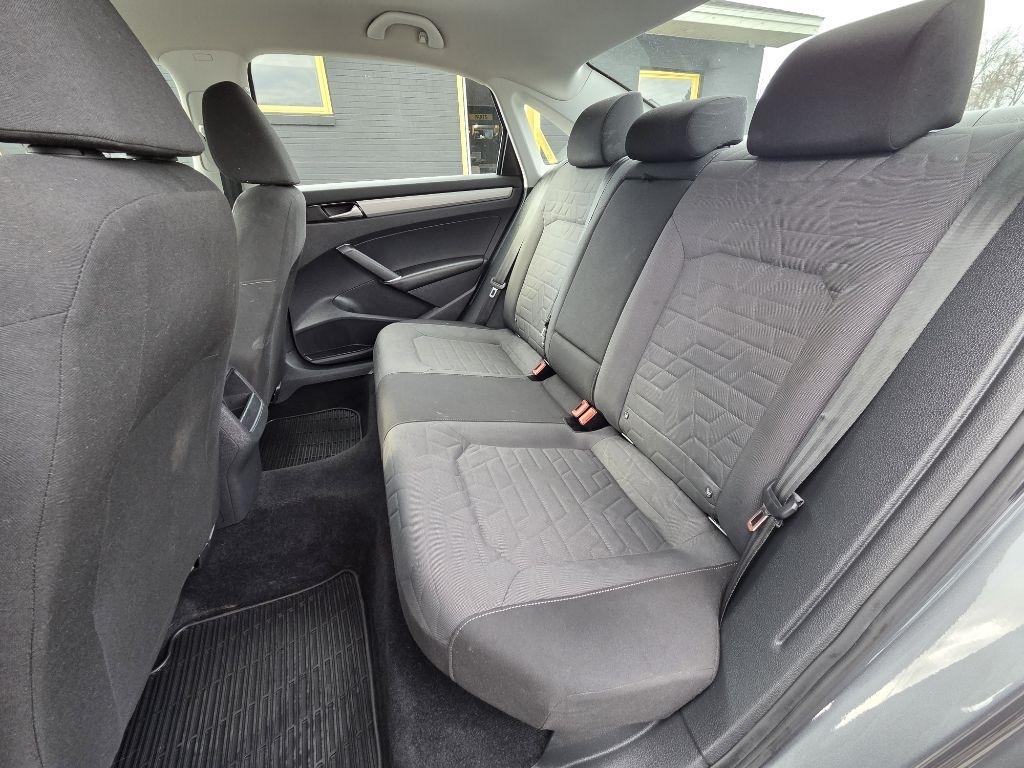 Volkswagen Passat S 2021