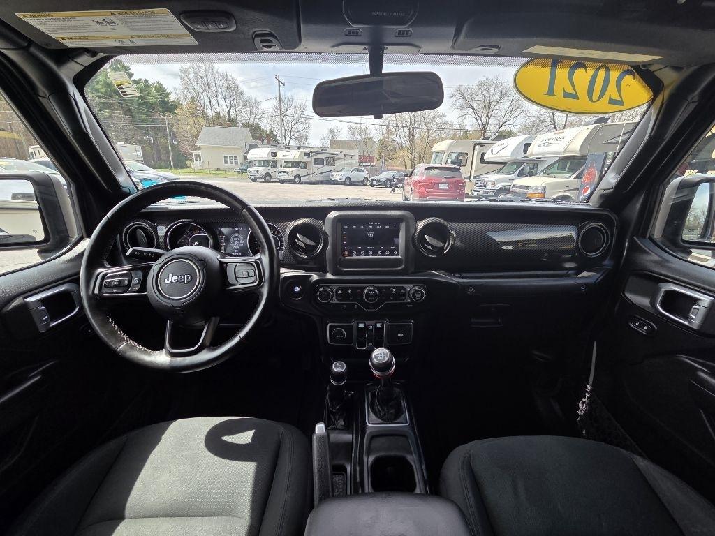 Jeep Gladiator  2021