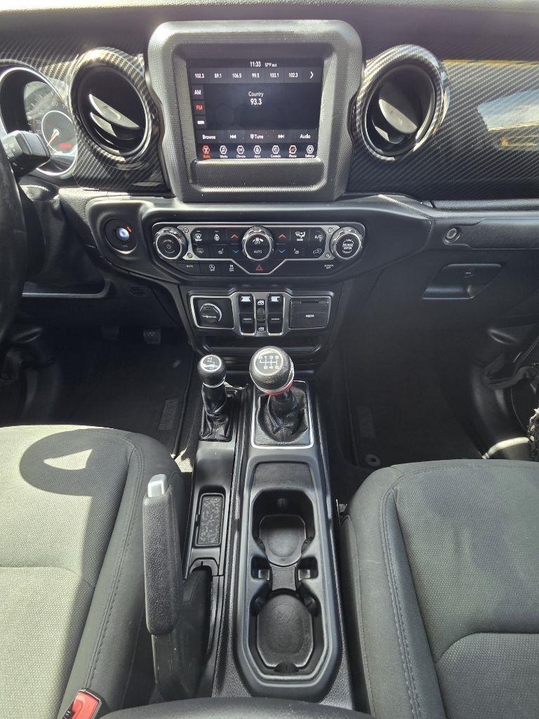 Jeep Gladiator  2021