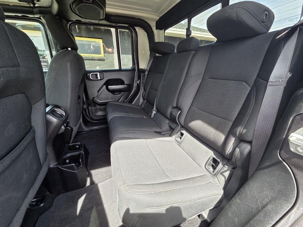 Jeep Gladiator  2021