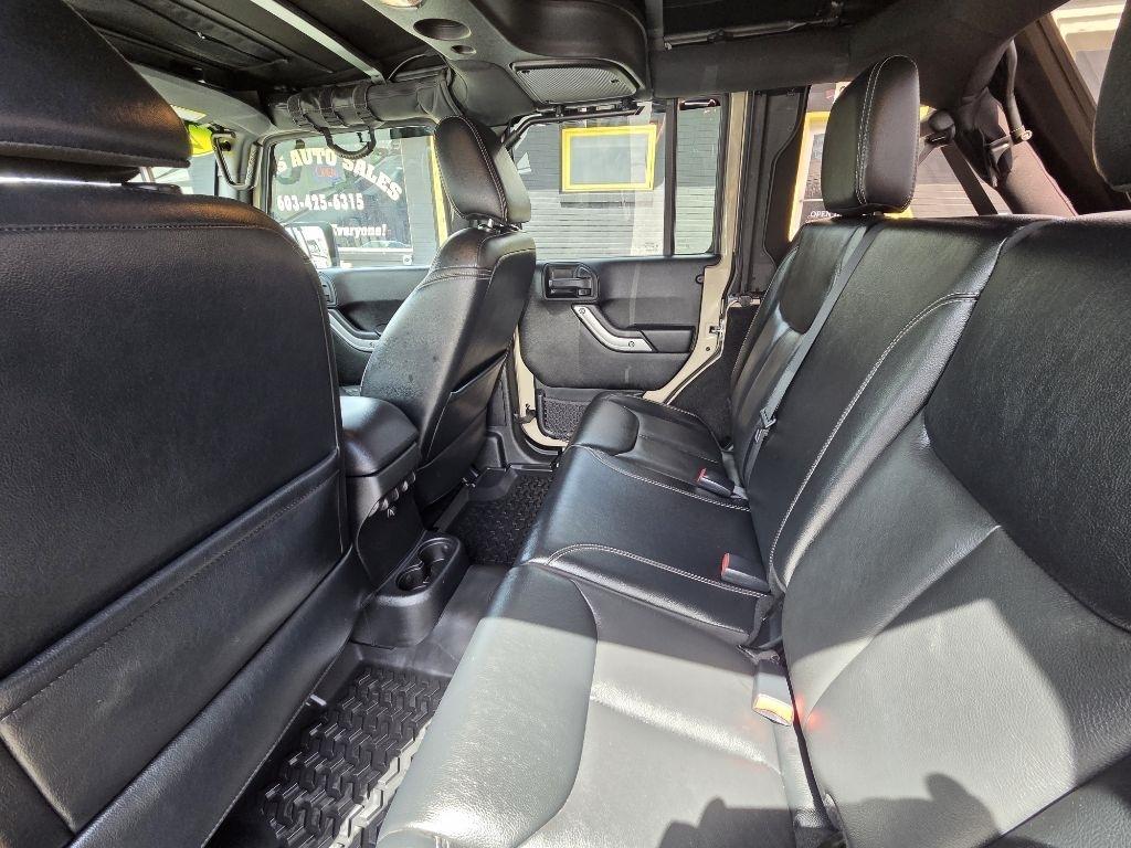 Jeep Wrangler Unlimited Rubicon 4WD 2016