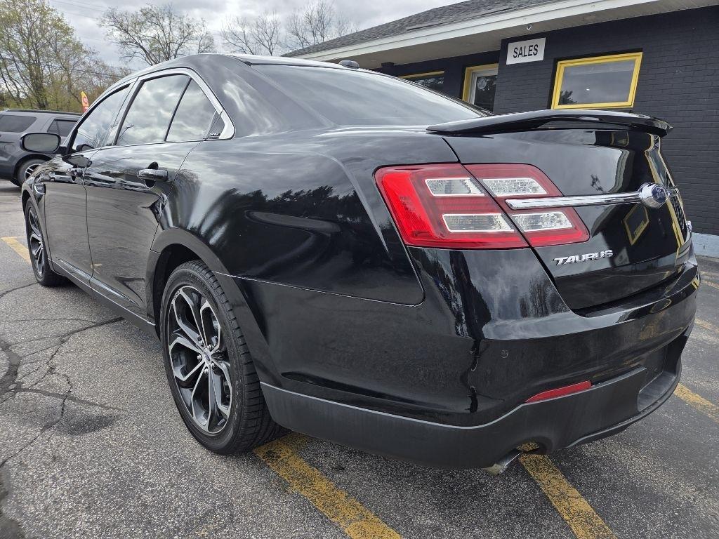 Ford Taurus SHO AWD 2018