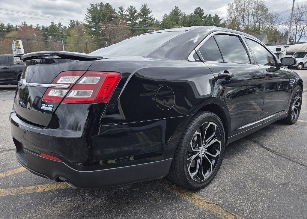 Ford Taurus SHO AWD 2018
